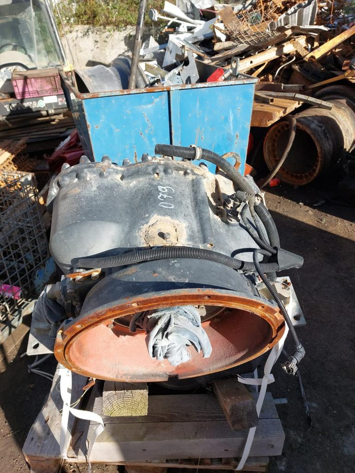 Skrzynia biegów ZF 4WG 4WG-210 Hitachi Case Komatsu - Getriebe für Landmaschine: das Bild 4 Skrzynia biegów ZF 4WG 4WG-210 Hitachi Case Komatsu - Getriebe für Landmaschine: das Bild 4