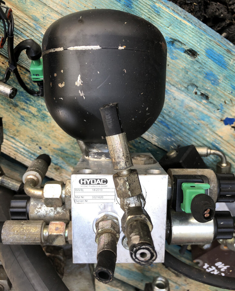 Terex-części/Terex 310-części rozdzielacz/sekcja/blok zaworowy - Hydraulik ventil für Landmaschine: das Bild 1 Terex-części/Terex 310-części rozdzielacz/sekcja/blok zaworowy - Hydraulik ventil für Landmaschine: das Bild 1