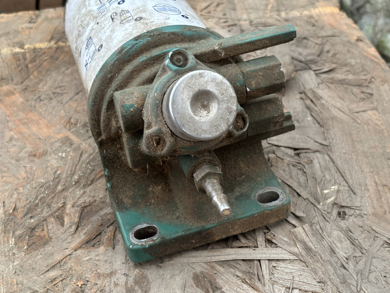 VOLVO Racor F01440 Filtr Paliwa z Separatorem - Kraftstofffilter für LKW: das Bild 3 VOLVO Racor F01440 Filtr Paliwa z Separatorem - Kraftstofffilter für LKW: das Bild 3