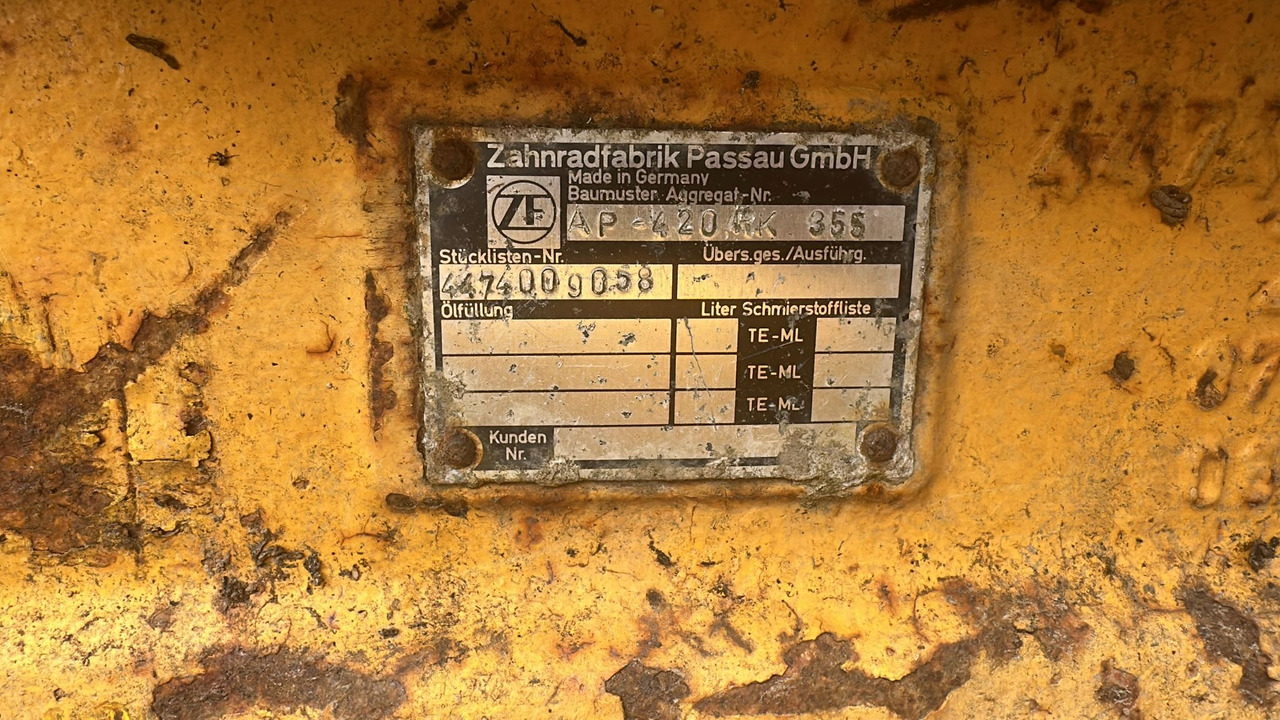 Zettelmeyer ZL5002 - most ZF AP-420 4474009058 - Achse und Teile für Baumaschine: das Bild 2 Zettelmeyer ZL5002 - most ZF AP-420 4474009058 - Achse und Teile für Baumaschine: das Bild 2