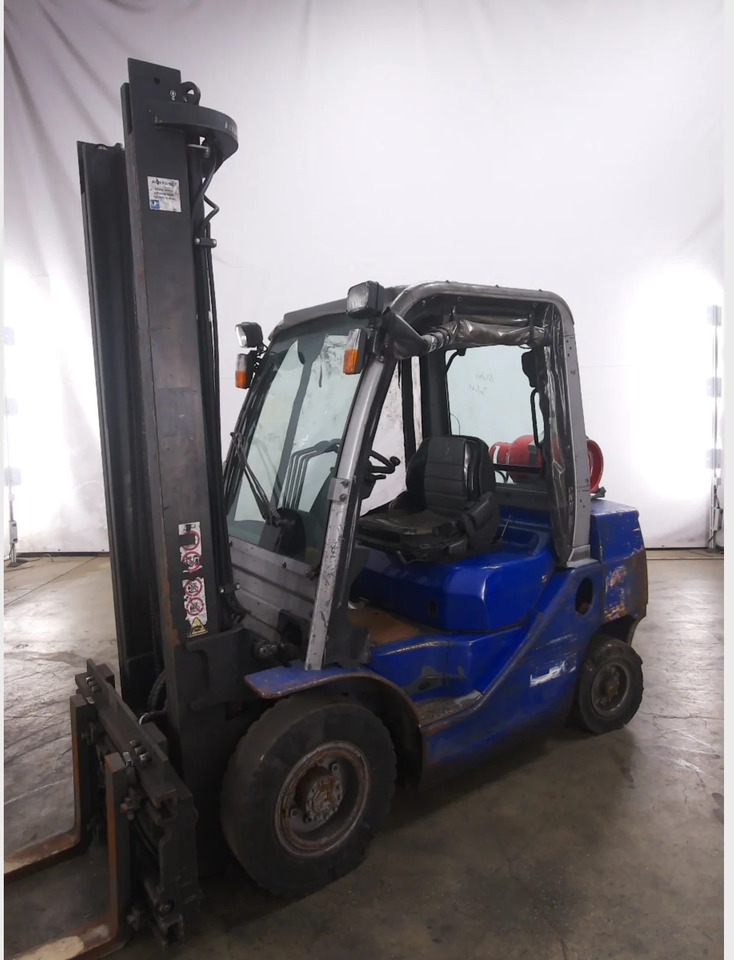 Cesab M325G - Treibgasstapler: das Bild 1 Cesab M325G - Treibgasstapler: das Bild 1
