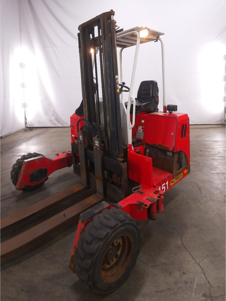 Palfinger F3 -203PX - Dieselstapler: das Bild 1 Palfinger F3 -203PX - Dieselstapler: das Bild 1