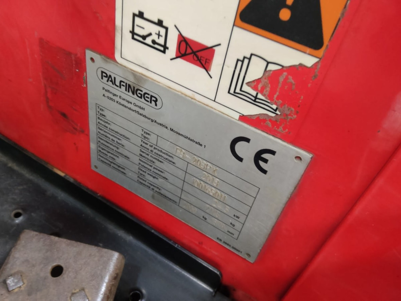 Palfinger F3 -203PX - Dieselstapler: das Bild 2 Palfinger F3 -203PX - Dieselstapler: das Bild 2