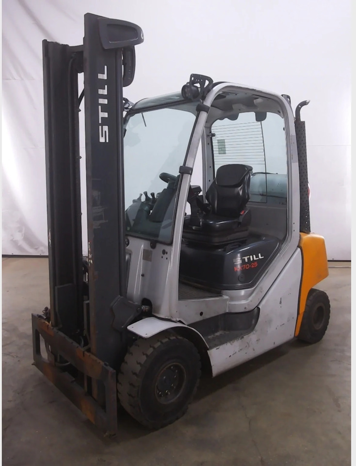STILL RX70-25T - Treibgasstapler: das Bild 1 STILL RX70-25T - Treibgasstapler: das Bild 1