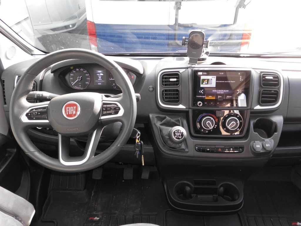 Carado T 459 Edition15 Solar, WR, RFK, SAT/TV uvm.+++ - Teilintegriertes Wohnmobil: das Bild 4 Carado T 459 Edition15 Solar, WR, RFK, SAT/TV uvm.+++ - Teilintegriertes Wohnmobil: das Bild 4