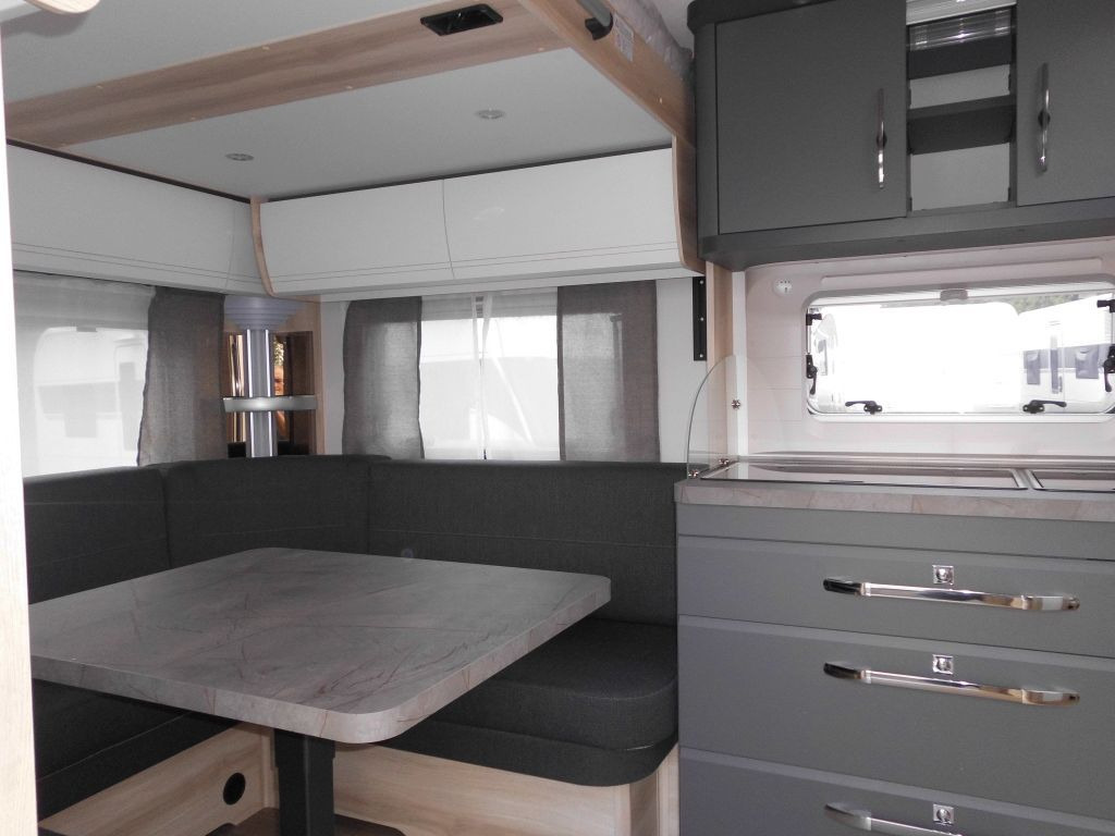 Hobby De Luxe 515 UHK 2025 PICO Hubbett+K.Betten - Wohnwagen: das Bild 5 Hobby De Luxe 515 UHK 2025 PICO Hubbett+K.Betten - Wohnwagen: das Bild 5