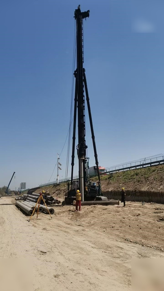 2004 NIPPON/SHARYO DH408 - Bohrgerät: das Bild 2 2004 NIPPON/SHARYO DH408 - Bohrgerät: das Bild 2