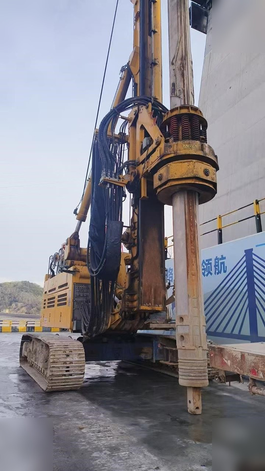 2021 BAUER BG42 - Bohrgerät: das Bild 3 2021 BAUER BG42 - Bohrgerät: das Bild 3