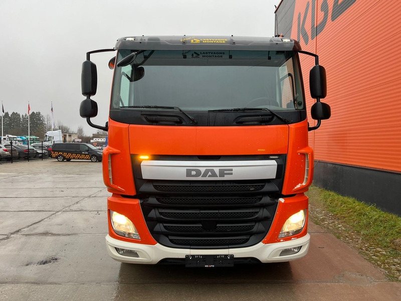 DAF CF 510 8x2/6 HIAB 24 ton / L=5800 mm - Abrollkipper: das Bild 3 DAF CF 510 8x2/6 HIAB 24 ton / L=5800 mm - Abrollkipper: das Bild 3
