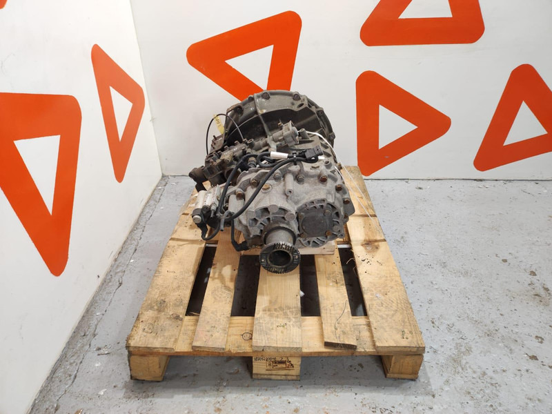 Iveco ZF 6S700TO GEARBOX - Getriebe für LKW: das Bild 4 Iveco ZF 6S700TO GEARBOX - Getriebe für LKW: das Bild 4
