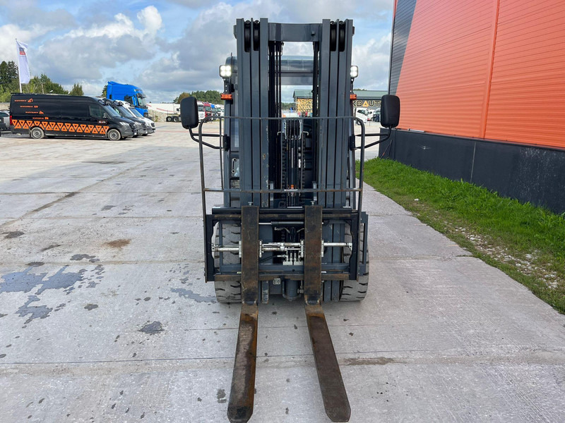 Jac CPCD 35 J RATED CAPACITY 3500 kg / LIFTING HEIGHT 4800 mm - Dieselstapler: das Bild 2 Jac CPCD 35 J RATED CAPACITY 3500 kg / LIFTING HEIGHT 4800 mm - Dieselstapler: das Bild 2