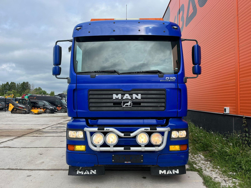 MAN TGA 26.430 6x2*4 TANK 13700 l / VACUUM MORO PM200R - 2283 hours / PRESSURE Pratissoli KF38 - 40 l/min - 150 bar - Saug-/ Spülfahrzeug: das Bild 2 MAN TGA 26.430 6x2*4 TANK 13700 l / VACUUM MORO PM200R - 2283 hours / PRESSURE Pratissoli KF38 - 40 l/min - 150 bar - Saug-/ Spülfahrzeug: das Bild 2