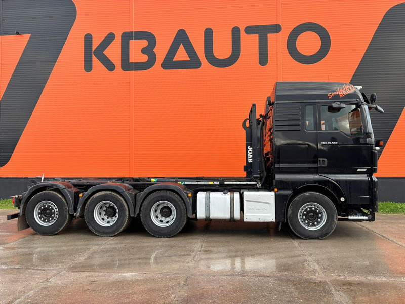 MAN TGX 35.560 8x4*4 LOW MILEAGE ! / INTARDER / JOAB 24 ton / L=5600 mm / SNOW PLOW EQUIPMENT - Abrollkipper: das Bild 4 MAN TGX 35.560 8x4*4 LOW MILEAGE ! / INTARDER / JOAB 24 ton / L=5600 mm / SNOW PLOW EQUIPMENT - Abrollkipper: das Bild 4