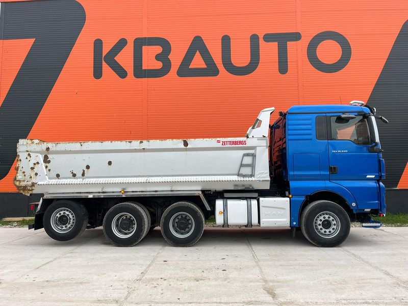 MAN TGX 35.640 8x4*4 INTARDER / BOX L=6010 mm - Kipper: das Bild 5 MAN TGX 35.640 8x4*4 INTARDER / BOX L=6010 mm - Kipper: das Bild 5