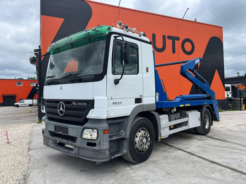 Mercedes-Benz Actros 1832 4x2 JOAB HL 14 U - Absetzkipper: das Bild 2 Mercedes-Benz Actros 1832 4x2 JOAB HL 14 U - Absetzkipper: das Bild 2
