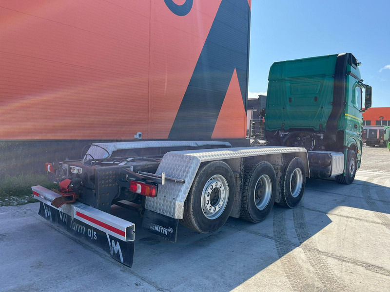 Mercedes-Benz Actros 3563 8x4*4 RETARDER / CHASSIS L=7358 mm - Fahrgestell LKW: das Bild 5 Mercedes-Benz Actros 3563 8x4*4 RETARDER / CHASSIS L=7358 mm - Fahrgestell LKW: das Bild 5