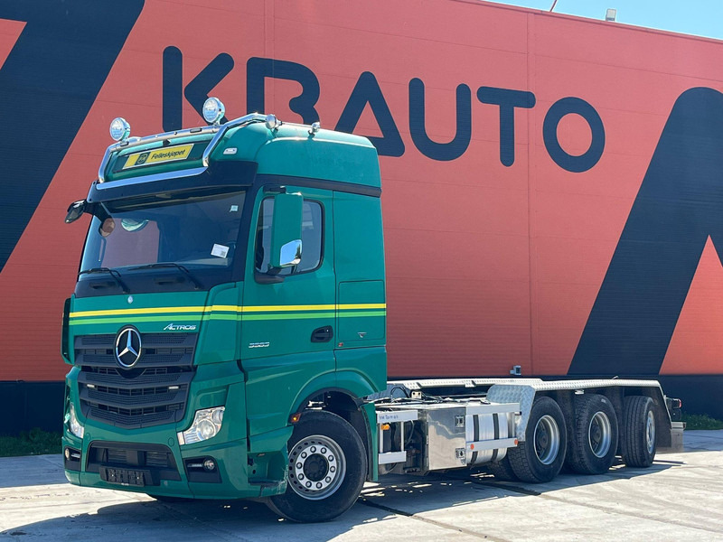 Mercedes-Benz Actros 3563 8x4*4 RETARDER / CHASSIS L=7358 mm - Fahrgestell LKW: das Bild 1 Mercedes-Benz Actros 3563 8x4*4 RETARDER / CHASSIS L=7358 mm - Fahrgestell LKW: das Bild 1