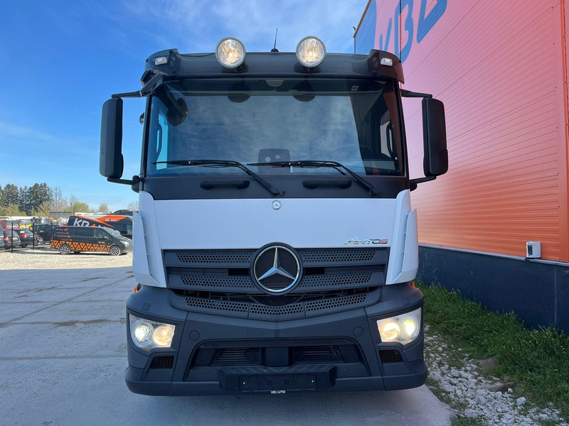 Mercedes-Benz Antos 2535 6x2*4 FOR SALE AS CHASSIS L=7788 mm - Fahrgestell LKW: das Bild 3 Mercedes-Benz Antos 2535 6x2*4 FOR SALE AS CHASSIS L=7788 mm - Fahrgestell LKW: das Bild 3