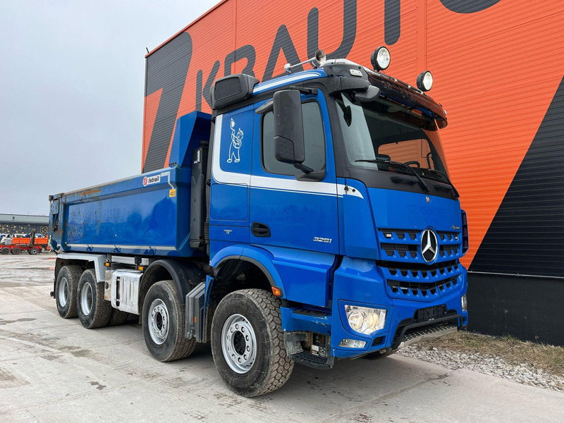 Mercedes-Benz Arocs 3251 8x4 RETARDER / FULL STEEL / BOX L=5605 mm - Kipper: das Bild 4 Mercedes-Benz Arocs 3251 8x4 RETARDER / FULL STEEL / BOX L=5605 mm - Kipper: das Bild 4