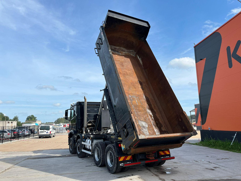 Kipper Mercedes-Benz Arocs 3253 8x4 2019: das Bild 11