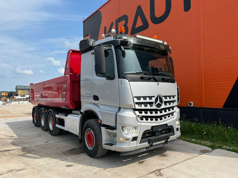 Mercedes-Benz Arocs 3253 8x4*4 RETARDER / BOX L=6176 mm - Kipper: das Bild 4 Mercedes-Benz Arocs 3253 8x4*4 RETARDER / BOX L=6176 mm - Kipper: das Bild 4