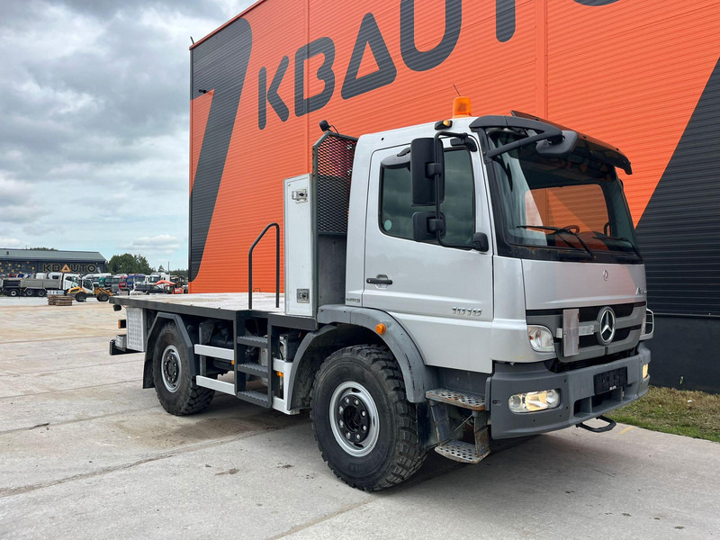 Mercedes-Benz Atego 1018 4x4 ONLY 32281 km ! / FULL STEEL / DRUM BRAKES - Pritsche LKW: das Bild 4 Mercedes-Benz Atego 1018 4x4 ONLY 32281 km ! / FULL STEEL / DRUM BRAKES - Pritsche LKW: das Bild 4