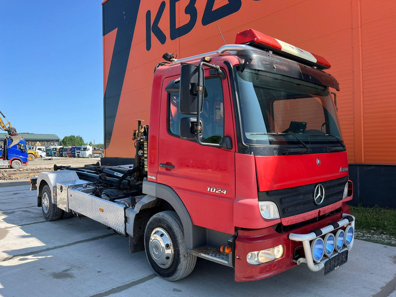 Mercedes-Benz Atego 1024 4x2 PK4100 + WINCH / HOOK LIFT L=3900 mm - Abrollkipper, Autokran: das Bild 4 Mercedes-Benz Atego 1024 4x2 PK4100 + WINCH / HOOK LIFT L=3900 mm - Abrollkipper, Autokran: das Bild 4