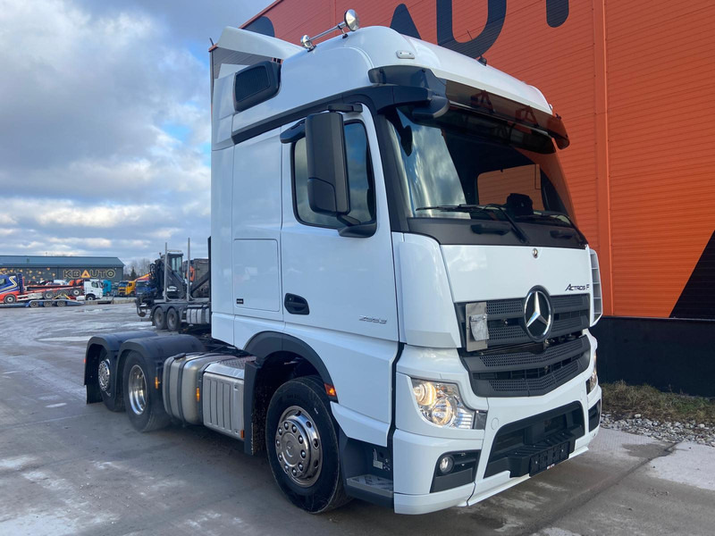 Mercedes-Benz Actros F 2553 6x2 BIG SPACE - Sattelzugmaschine: das Bild 4 Mercedes-Benz Actros F 2553 6x2 BIG SPACE - Sattelzugmaschine: das Bild 4