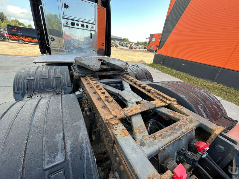 Leasing für Volvo FH 16 750 8x4 GCW 90 ton / DOLLY / RETARDER Volvo FH 16 750 8x4 GCW 90 ton / DOLLY / RETARDER: das Bild 11