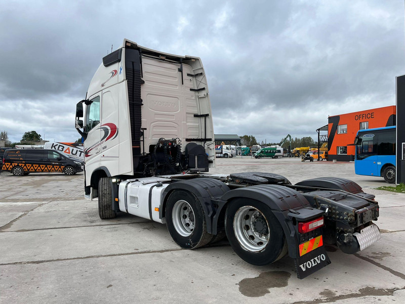 Sattelzugmaschine Volvo FH 500 6x2 GLOBE XL / DOUBLE BOGIE: das Bild 8