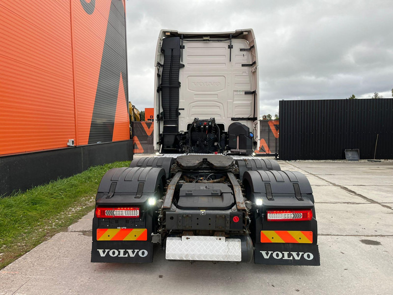 Sattelzugmaschine Volvo FH 500 6x2 GLOBE XL / DOUBLE BOGIE: das Bild 7