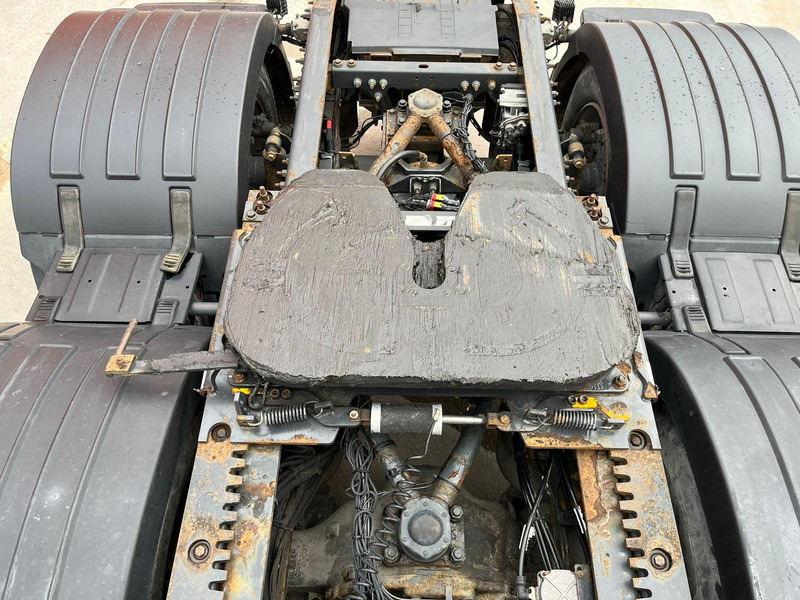 Sattelzugmaschine Volvo FH 500 6x2 GLOBE XL / DOUBLE BOGIE: das Bild 11