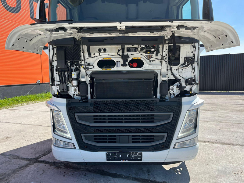 Sattelzugmaschine Volvo FH 540 6x2 GLOBE XL / ADR / RETARDER / DOUBLE BOGIE: das Bild 13