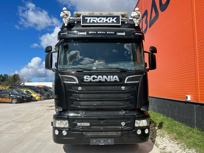 Scania R 730 6x4 FOR SALE AS CHASSIS / RETARDER - Fahrgestell LKW: das Bild 2 Scania R 730 6x4 FOR SALE AS CHASSIS / RETARDER - Fahrgestell LKW: das Bild 2