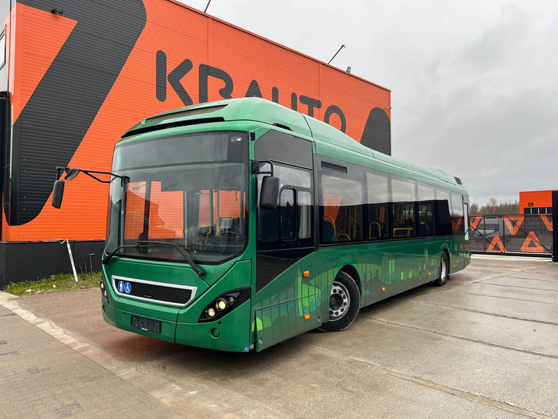 Volvo B5LH 7900 HYBRID 4x2 HYBRID / AC / AUXILIARY HEATING / WHEELCHAIR RAMP - Linienbus: das Bild 3 Volvo B5LH 7900 HYBRID 4x2 HYBRID / AC / AUXILIARY HEATING / WHEELCHAIR RAMP - Linienbus: das Bild 3