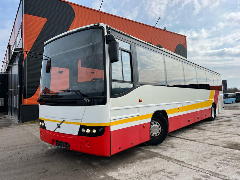 Volvo B7R 8700 4x2 52 SEATS + 20 STANDING / AC / AUXILIARY HEATING / FOGMAKER - Überlandbus: das Bild 3 Volvo B7R 8700 4x2 52 SEATS + 20 STANDING / AC / AUXILIARY HEATING / FOGMAKER - Überlandbus: das Bild 3