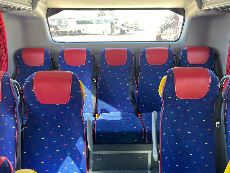 Volvo B8R 8900 LE 6x2*4 44 SEATS + 53 STANDING / AC / AUXILIARY HEATER / FOGMAKER - Überlandbus: das Bild 3 Volvo B8R 8900 LE 6x2*4 44 SEATS + 53 STANDING / AC / AUXILIARY HEATER / FOGMAKER - Überlandbus: das Bild 3