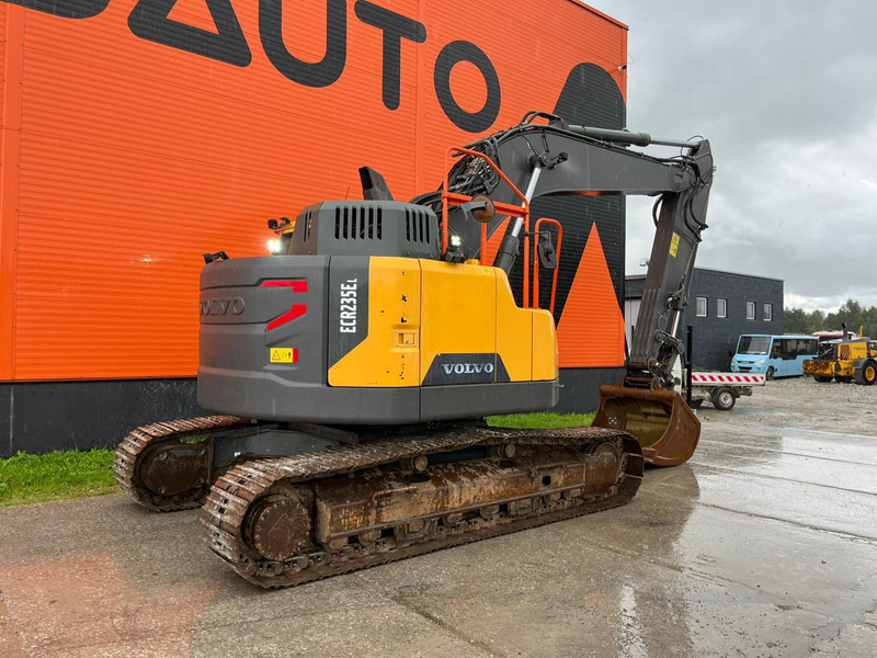Volvo ECR 235 E CENTRAL LUBRICATION / AC - Kettenbagger: das Bild 5 Volvo ECR 235 E CENTRAL LUBRICATION / AC - Kettenbagger: das Bild 5