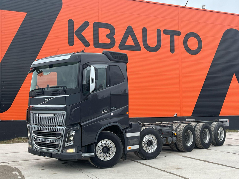 Volvo FH 16 750 10x4*6 GCW 100 ton / CHASSIS L=7350 mm - Fahrgestell LKW: das Bild 1 Volvo FH 16 750 10x4*6 GCW 100 ton / CHASSIS L=7350 mm - Fahrgestell LKW: das Bild 1