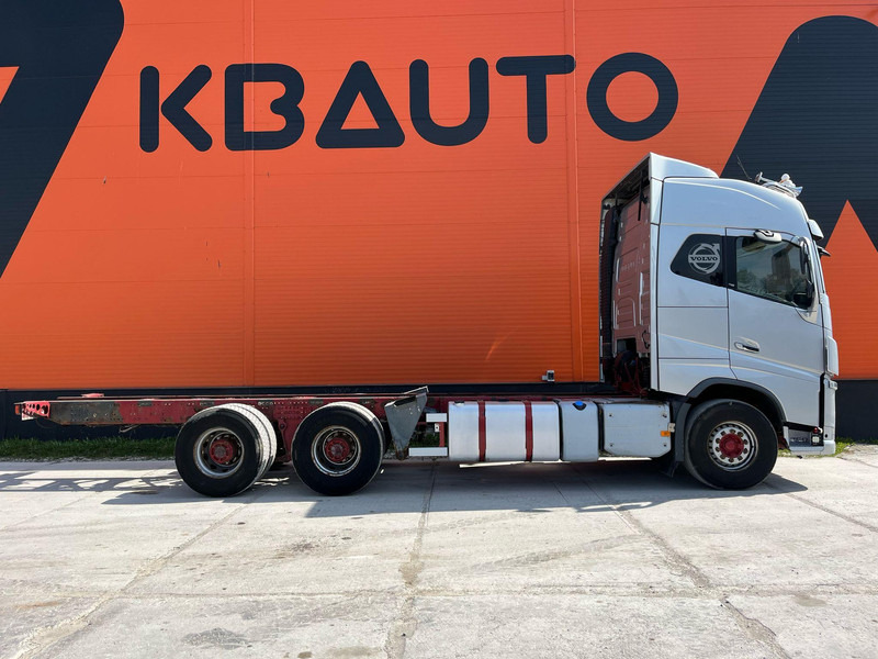 Volvo FH 16 750 6x4 9 TON FRONT AXLE / RETARDER / PTO / CHASSIS L=7856 mm - Fahrgestell LKW: das Bild 5 Volvo FH 16 750 6x4 9 TON FRONT AXLE / RETARDER / PTO / CHASSIS L=7856 mm - Fahrgestell LKW: das Bild 5