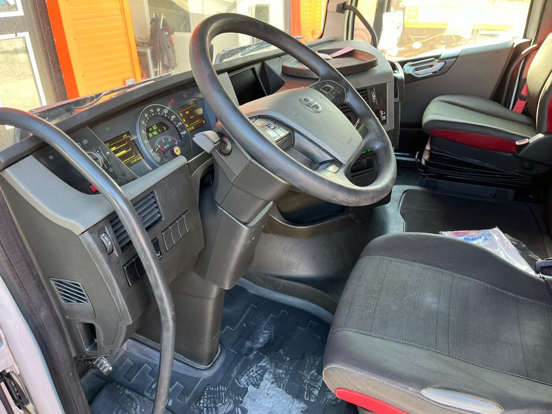 Kühlkoffer LKW Volvo FH 460 6x2*4 T-1000R / Box L=7437 mm: das Bild 16