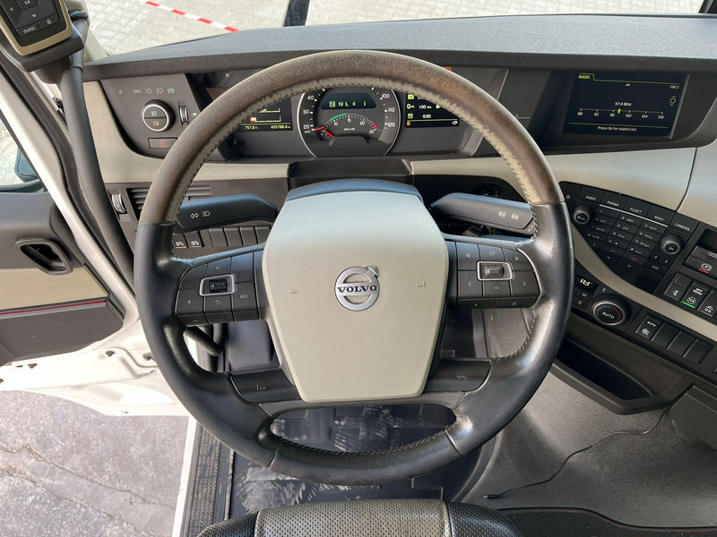 Kühlkoffer LKW Volvo FH 500 6x2 RETARDER / T-1200R / BOX L=9497 mm: das Bild 16