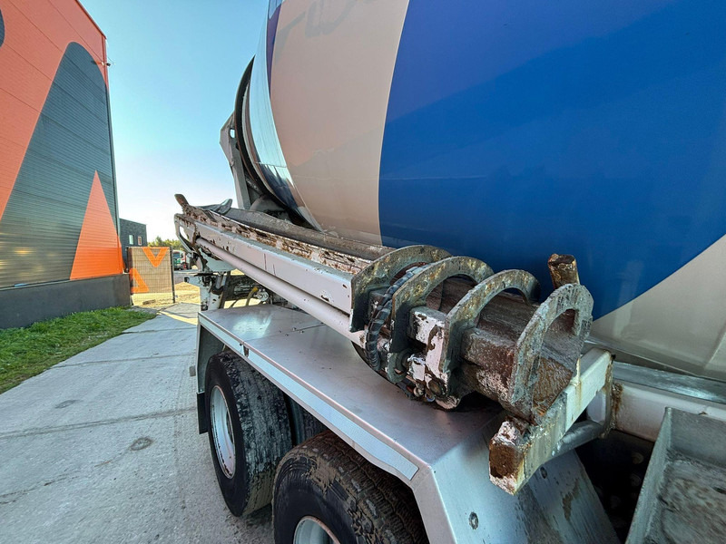 Fahrmischer Volvo FH 500 8x4 INTERMIX 10 m3 + CHUTE / TANDEM AXLE LIFT: das Bild 13