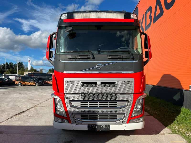 Volvo FH 540 8x2/4 RETARDER / CHASSIS L=5606 mm - Fahrgestell LKW: das Bild 2 Volvo FH 540 8x2/4 RETARDER / CHASSIS L=5606 mm - Fahrgestell LKW: das Bild 2