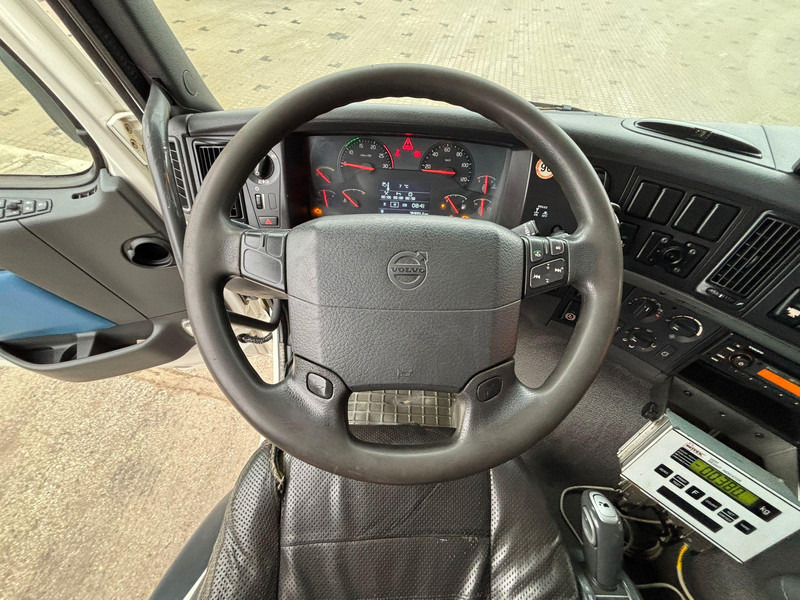 Müllwagen Volvo FM 420 6x2*4 ZETTERBERGS EHP 33 KUBIK: das Bild 16 Müllwagen Volvo FM 420 6x2*4 ZETTERBERGS EHP 33 KUBIK: das Bild 16