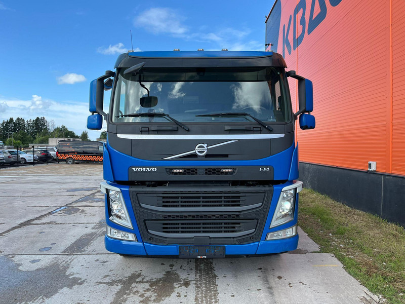 Volvo FM 500 8x2*6 PLATFORM L=9192 mm / WINCH - Autotransporter LKW: das Bild 3 Volvo FM 500 8x2*6 PLATFORM L=9192 mm / WINCH - Autotransporter LKW: das Bild 3