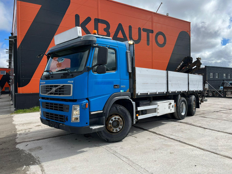 Volvo FM 9 300 6x2*4 HIAB 085D-3 / PLATFORM L=6320 mm - Pritsche LKW, Autokran: das Bild 2 Volvo FM 9 300 6x2*4 HIAB 085D-3 / PLATFORM L=6320 mm - Pritsche LKW, Autokran: das Bild 2