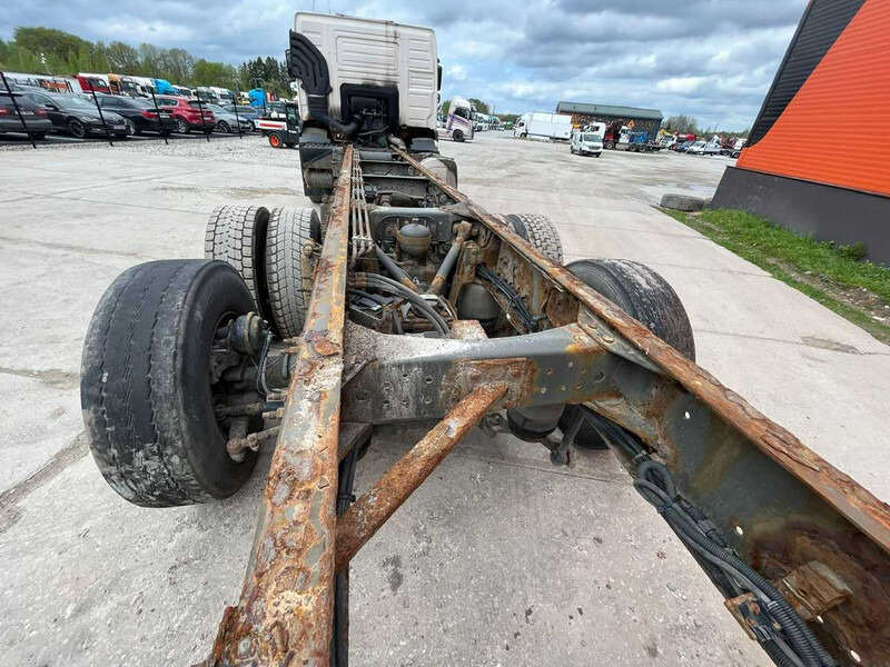 Fahrgestell LKW Volvo FM 9 300 6x2 CHASSIS L=8779 mm: das Bild 10