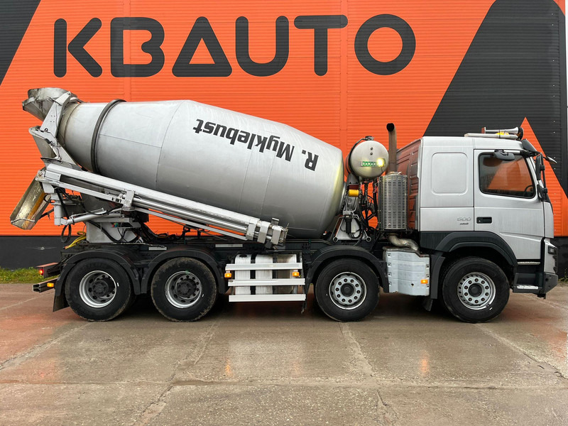 Volvo FMX 500 8x4 SARAKA HR-11 / 10 m3 + CHUTE 10 m / TANDEM AXLE LIFT - Fahrmischer: das Bild 4 Volvo FMX 500 8x4 SARAKA HR-11 / 10 m3 + CHUTE 10 m / TANDEM AXLE LIFT - Fahrmischer: das Bild 4
