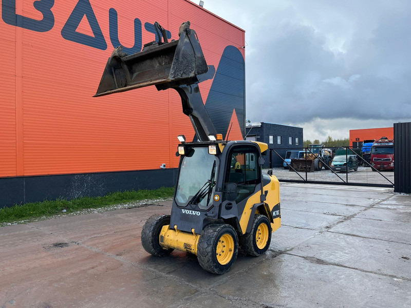 Volvo MC 70 C T4 BRUSH - Radlader: das Bild 2 Volvo MC 70 C T4 BRUSH - Radlader: das Bild 2